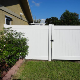Vinyl Gate With Hardware Showing Vinyl Fence Gate With Hardware Showing Tampa