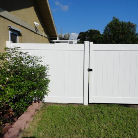 Vinyl Gate With Hardware Showing Vinyl Fence Gate With Hardware Showing Tampa