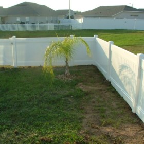 Tampa Vinyl Fence Installation