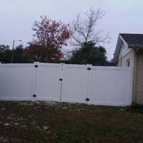 Vinyl Fences Tampa