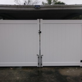 Vinyl Fences Tampa