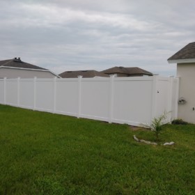 Vinyl Fences Tampa