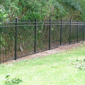 Tampa Bay Fence Contractors Installating Aluminum Fences