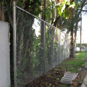 Tampa Commercial Chain Link Fence Installers